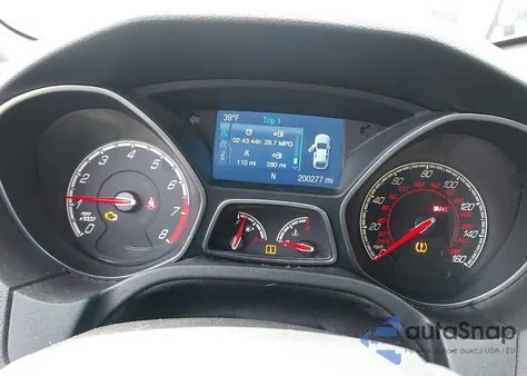 2014 Ford Focus St z USA, uszkodzony, nr VIN 1FADP3L92EL282243